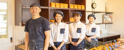 ロゴカラーポケット付き着用例